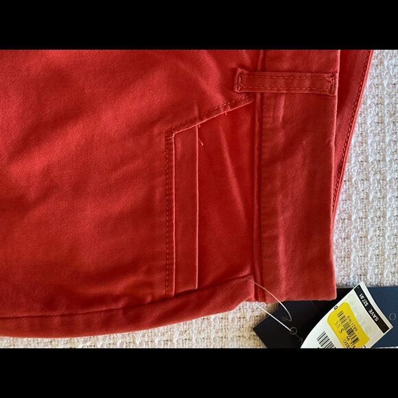 BANDOLINO WOMENS Size 8 Coral TrouserBermuda Shorts NWT - Picture 8 of 9